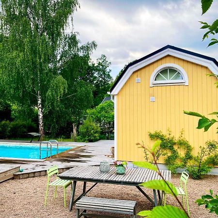 Charming Little Country House In Central Aelmhult Экстерьер фото